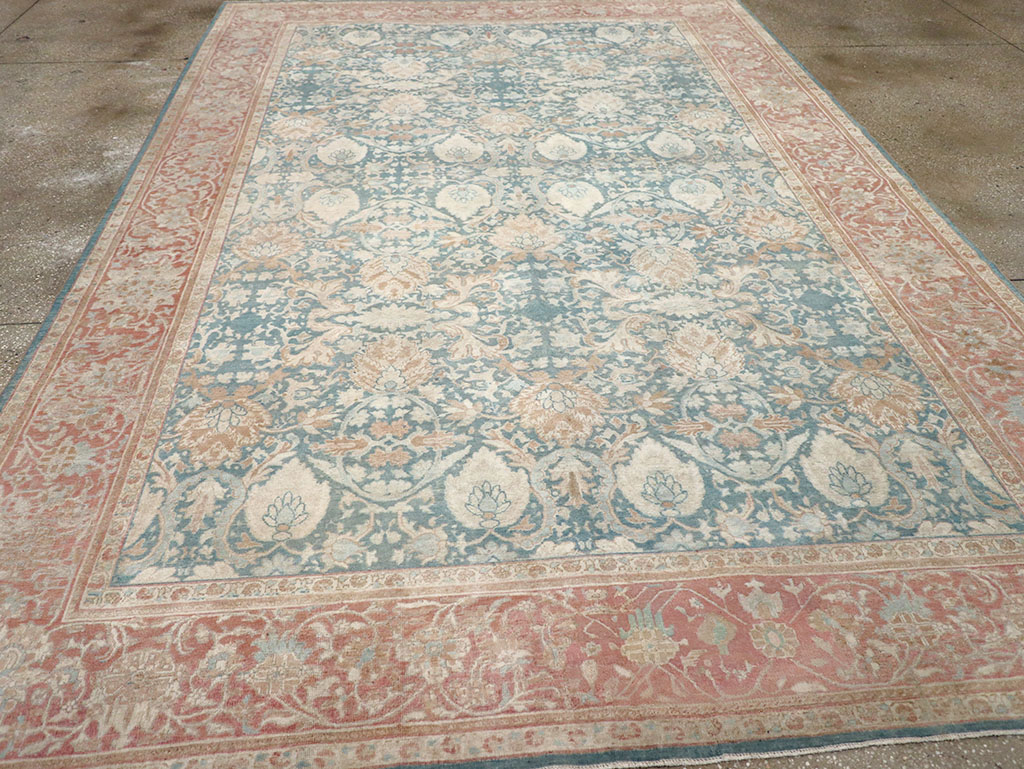 Vintage Turkish Sivas Room Size Carpet, No.31170 - Galerie Shabab