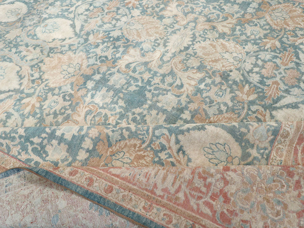 Vintage Turkish Sivas Room Size Carpet, No.31170 - Galerie Shabab