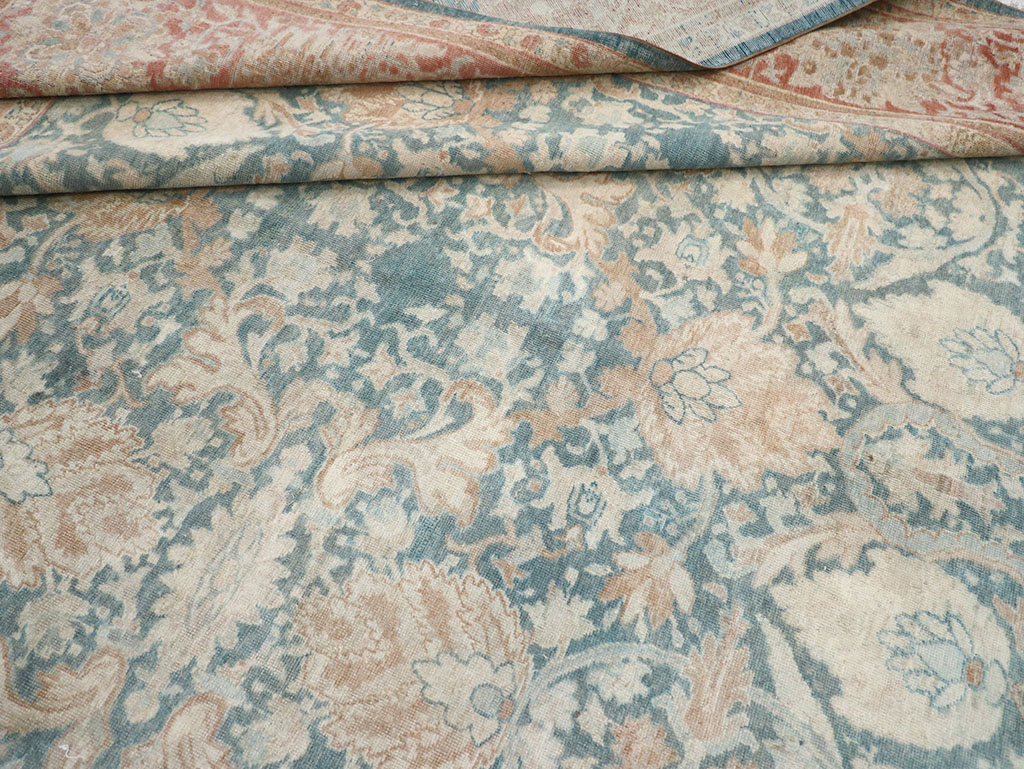 Vintage Turkish Sivas Room Size Carpet, No.31170 - Galerie Shabab