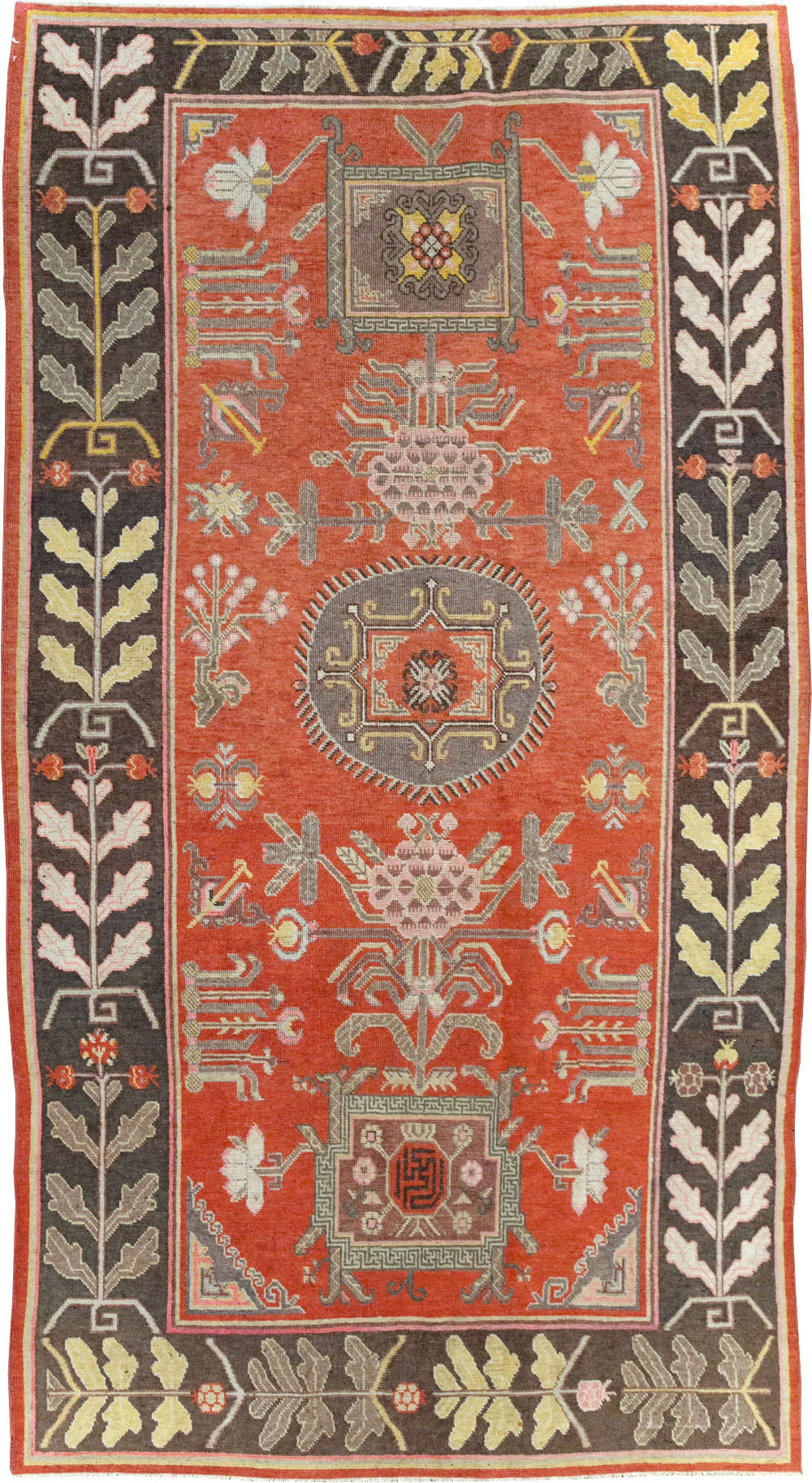 Antique Khotan Carpet, No.31173 - Galerie Shabab