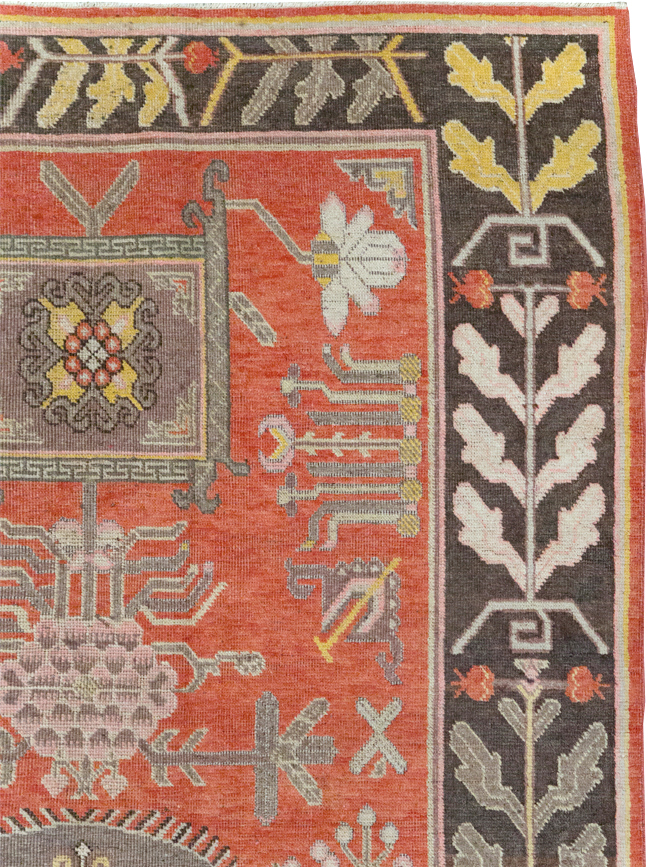 Antique Khotan Carpet, No.31173 - Galerie Shabab