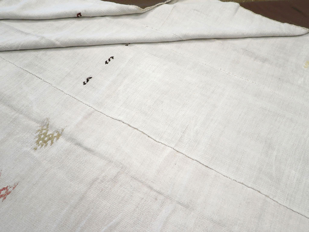 Vintage Turkish Flatweave Kilim Room Size Carpet, No.31175 - Galerie Shabab