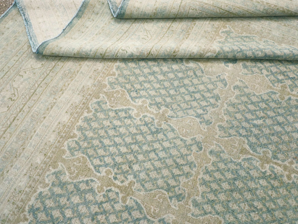 Antique Persian Tabriz Small Room Size Carpet, No.31177 - Galerie Shabab