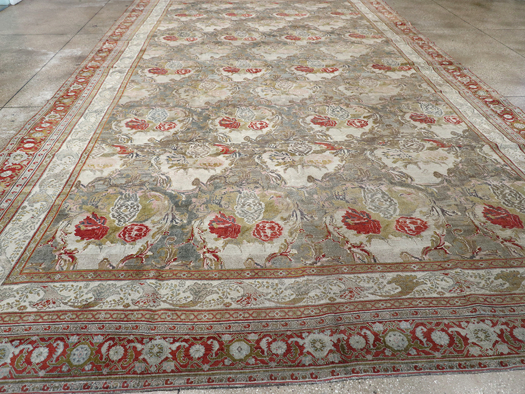 Antique Persian Bidjar Large Carpet, No.31178 - Galerie Shabab