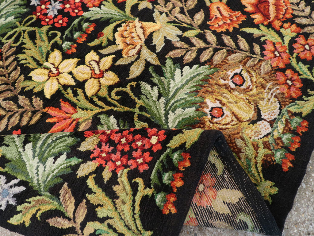 Vintage Portuguese Savonnerie Pictorial Accent Rug, No.31180 - Galerie Shabab