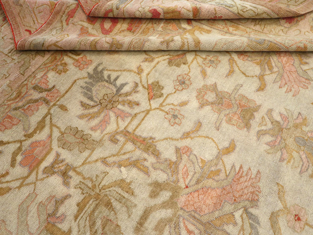 Antique Turkish Oushak Room Size Carpet, No.31192 - Galerie Shabab