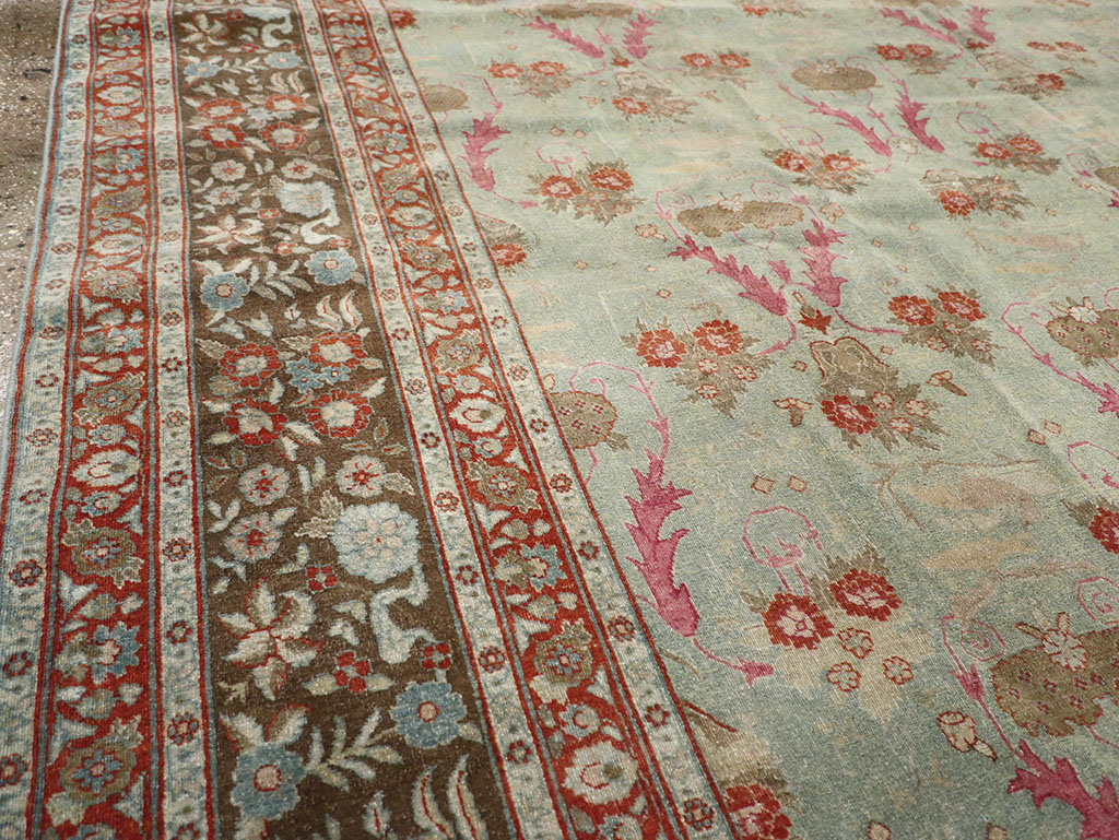 Antique Persian Tabriz Room Size Carpet, No.31193 - Galerie Shabab