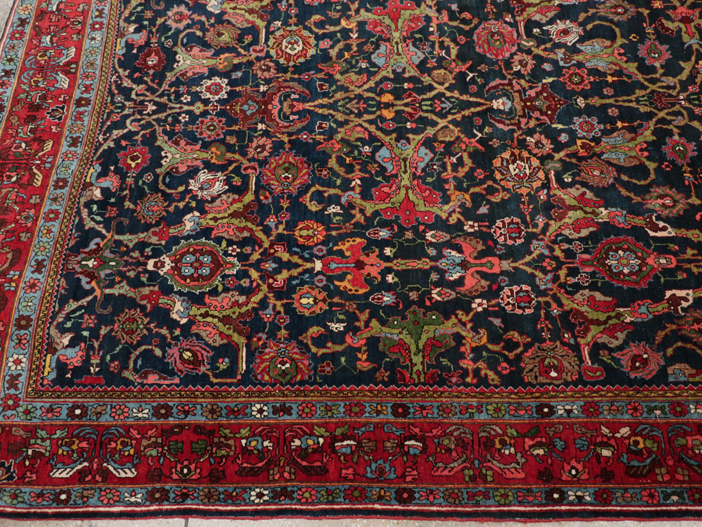 Vintage Persian Bidjar Room Size Carpet, No.31198 - Galerie Shabab