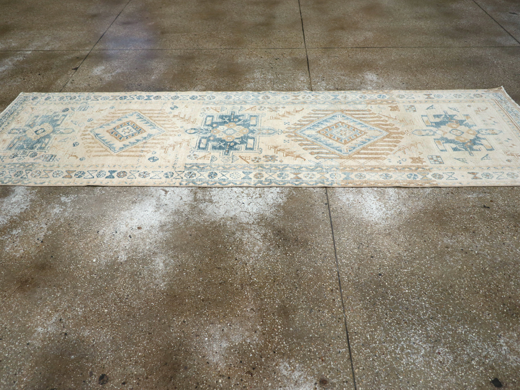 Vintage Persian Karajeh Runner, No.31201 - Galerie Shabab