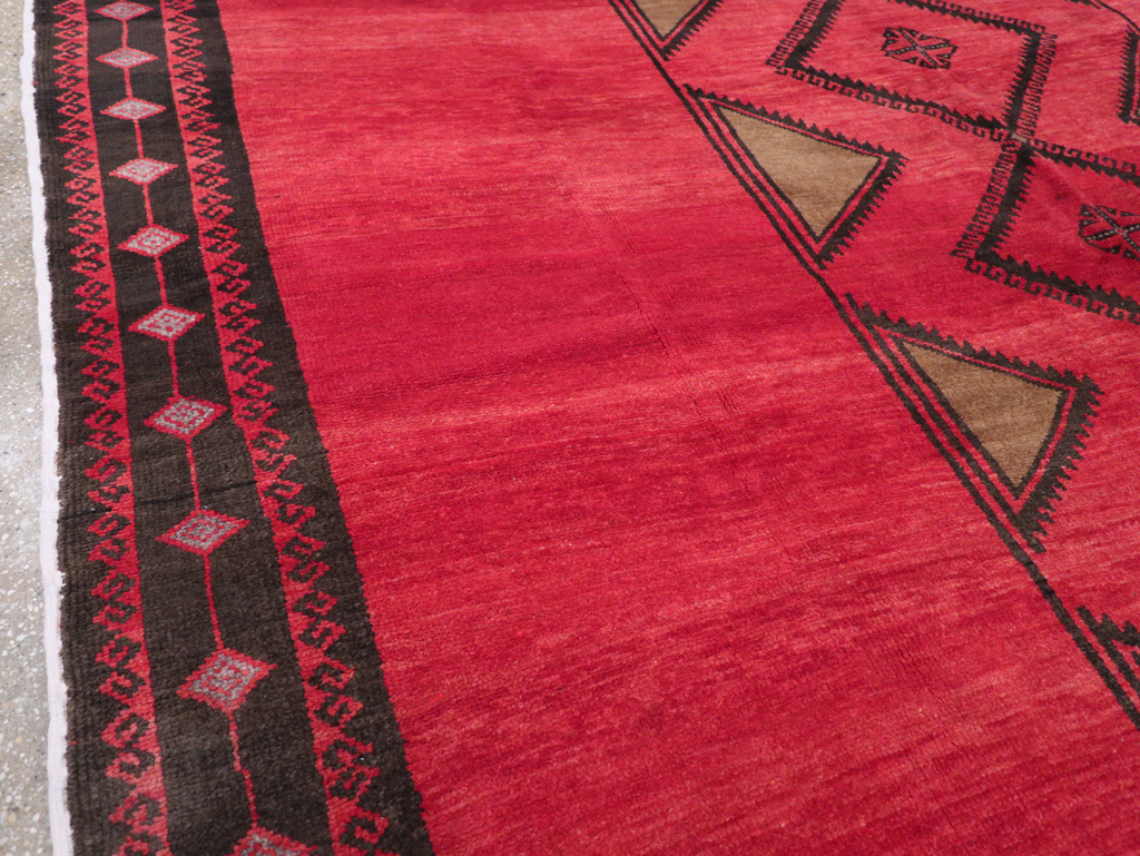 Vintage Turkish Anatolian Tribal Room Size Carpet, No.31202 - Galerie Shabab