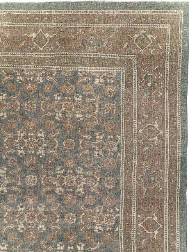 Vintage Persian Mahal Room Size Carpet, No.31203 - Galerie Shabab