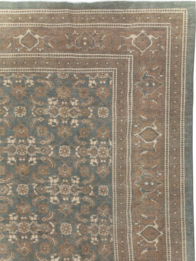 Vintage Persian Mahal Room Size Carpet, No.31203 - Galerie Shabab