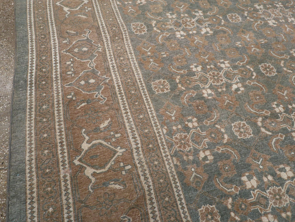 Vintage Persian Mahal Room Size Carpet, No.31203 - Galerie Shabab