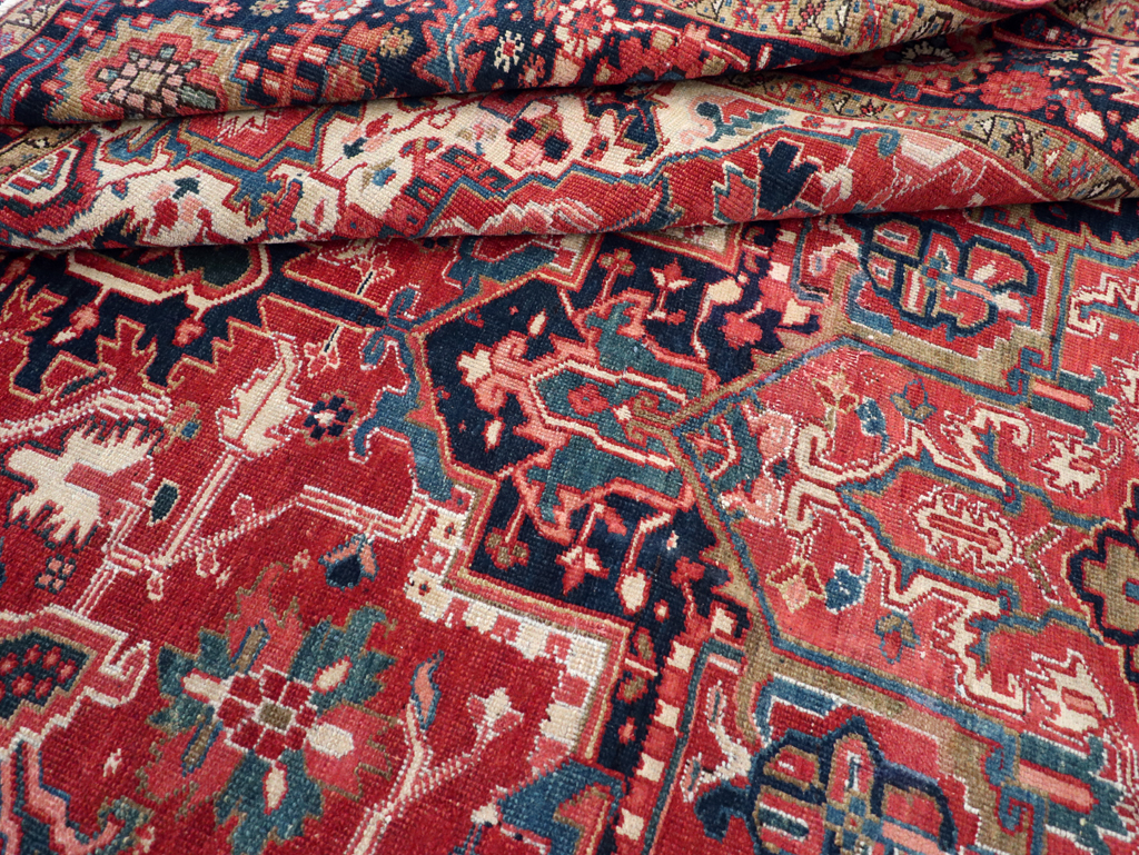 Antique Persian Heriz Room Size Carpet, No.31205 - Galerie Shabab
