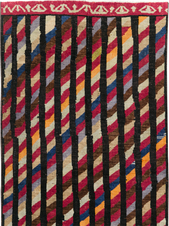 Vintage Turkish Anatolian Runner, No.31208 - Galerie Shabab