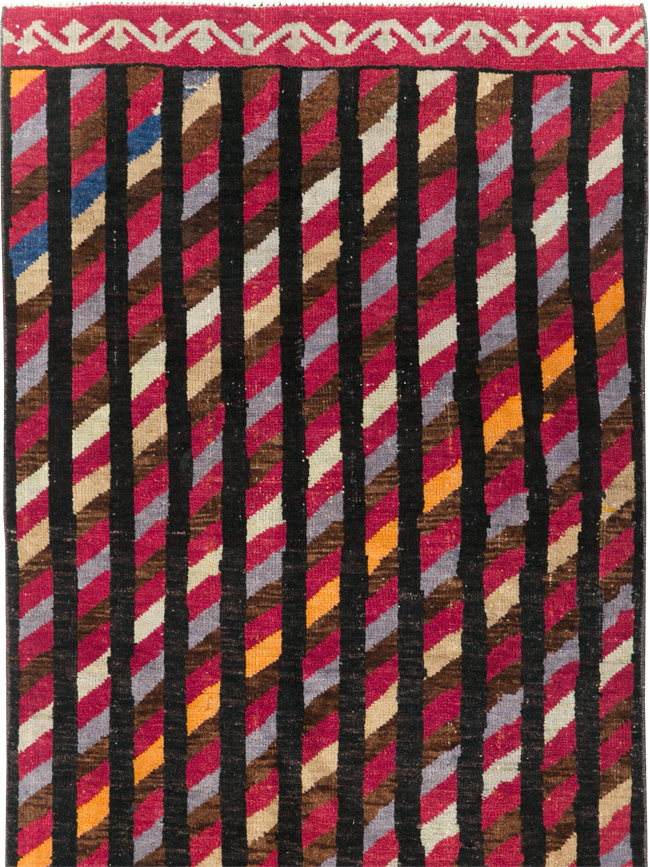 Vintage Turkish Anatolian Runner, No.31208 - Galerie Shabab