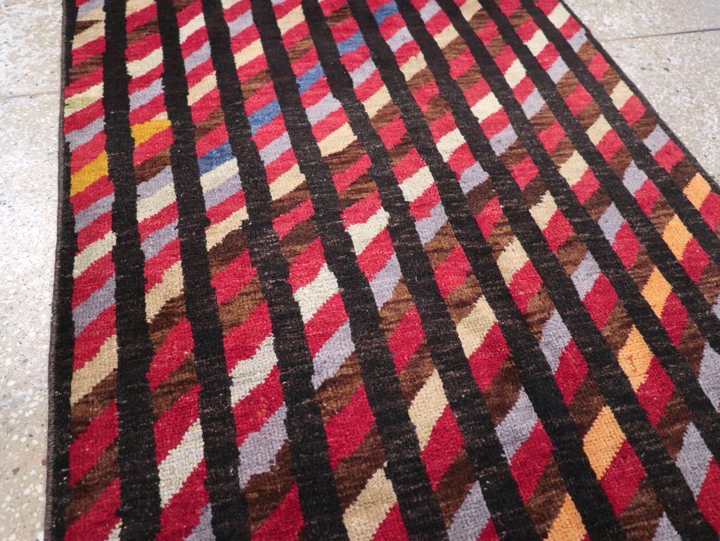 Vintage Turkish Anatolian Runner, No.31208 - Galerie Shabab