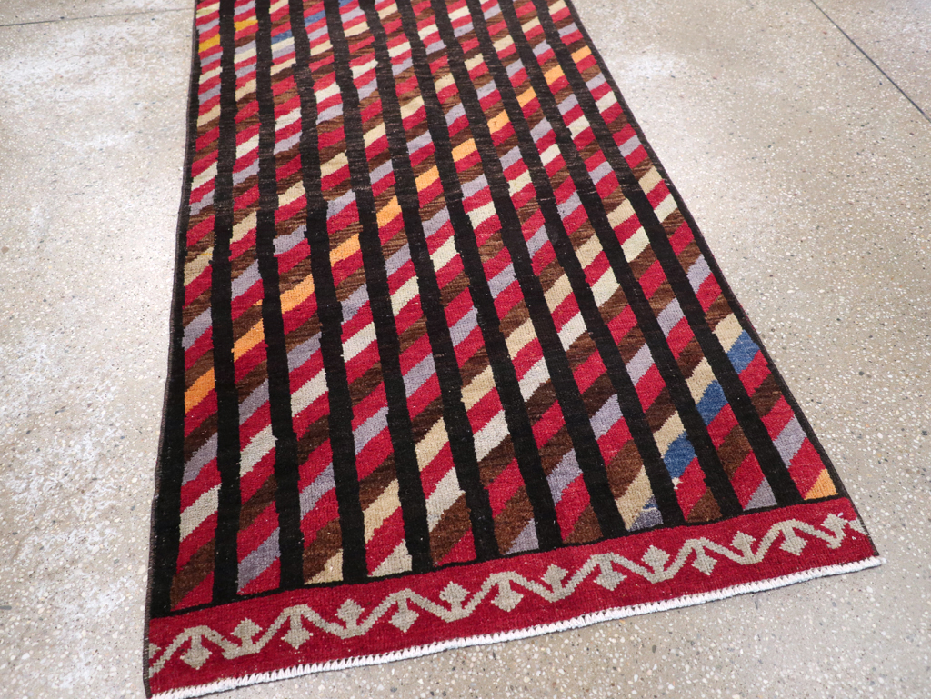 Vintage Turkish Anatolian Runner, No.31208 - Galerie Shabab