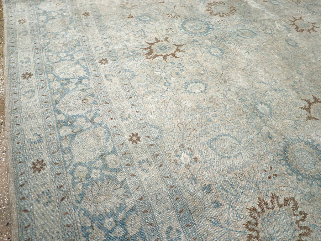 Antique Persian Tabriz Room Size Carpet, No.31210 - Galerie Shabab