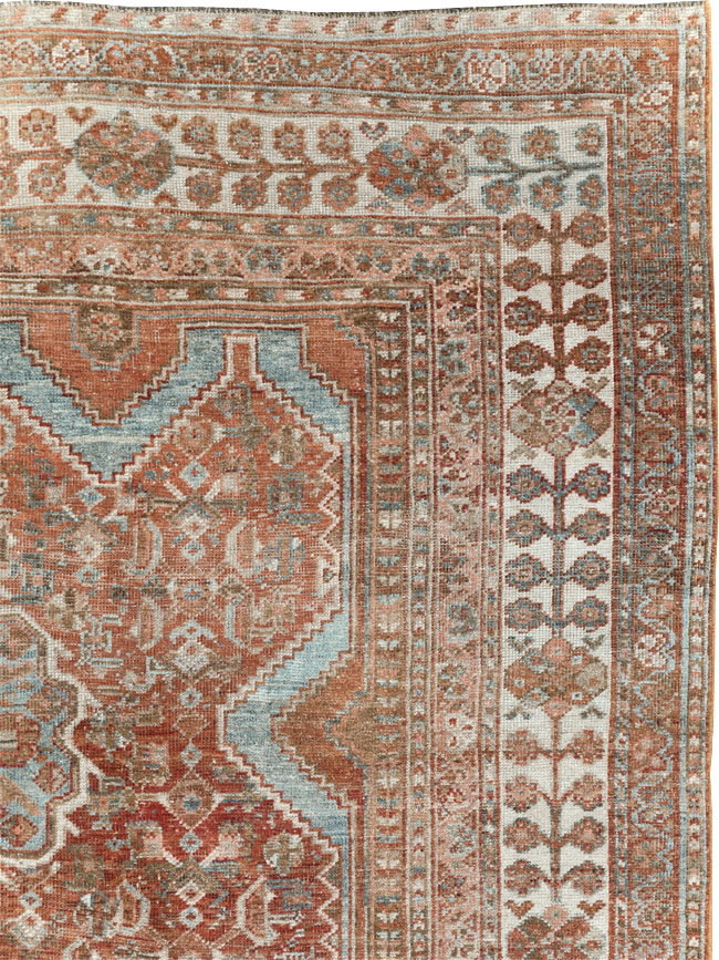 Antique Persian Shiraz Small Room Size Carpet, No.31215 - Galerie Shabab