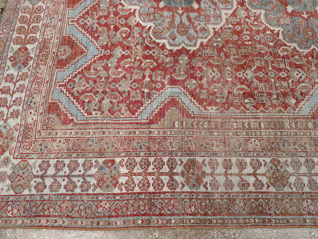 Antique Persian Shiraz Small Room Size Carpet, No.31215 - Galerie Shabab