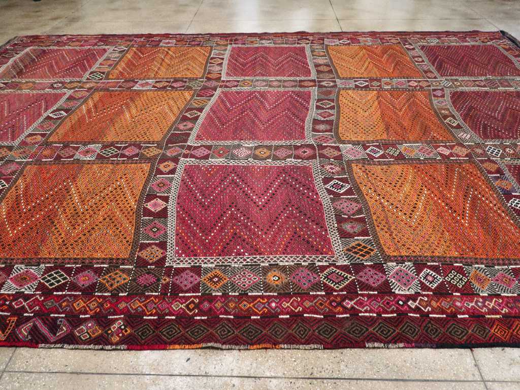 Vintage Turkish Flatweave Kilim Large Carpet, No.31222 - Galerie Shabab