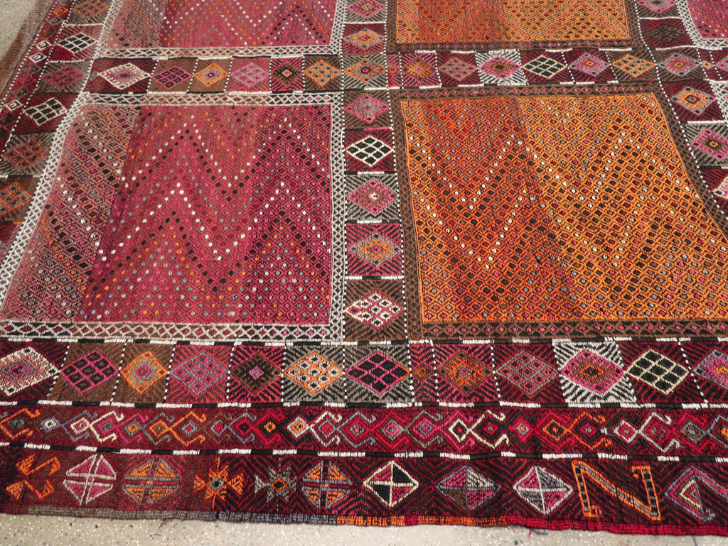 Vintage Turkish Flatweave Kilim Large Carpet, No.31222 - Galerie Shabab