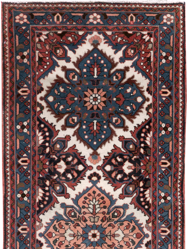 Vintage Persian Hamadan Runner, No.31224 - Galerie Shabab