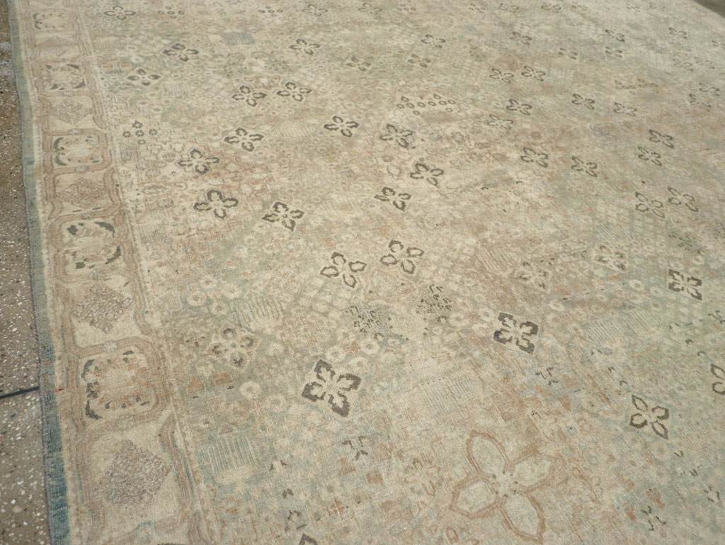 Vintage Persian Joshegan Room Size Carpet, No.31230 - Galerie Shabab