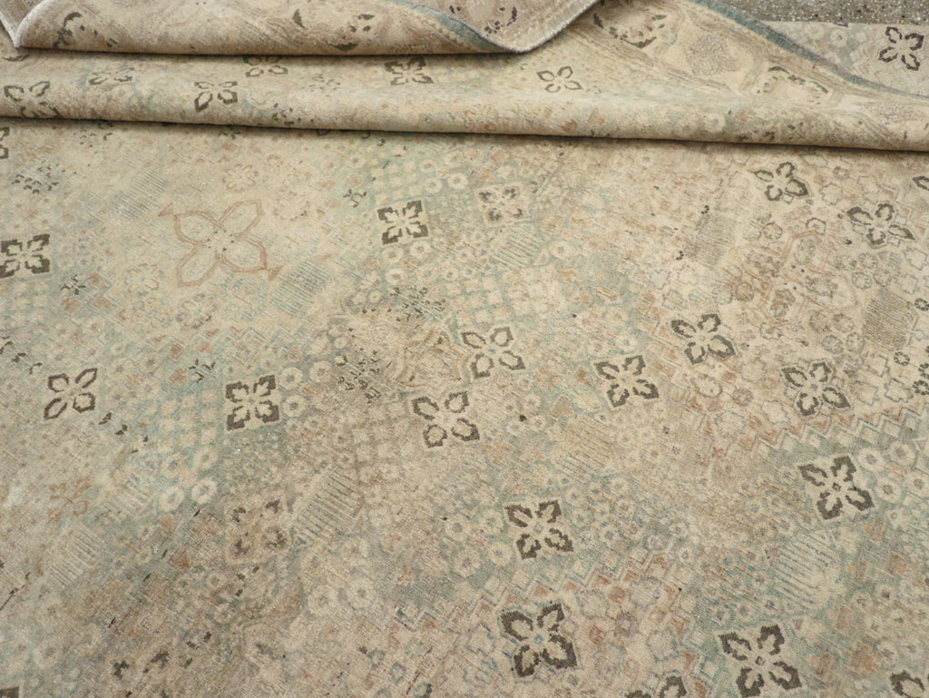 Vintage Persian Joshegan Room Size Carpet, No.31230 - Galerie Shabab