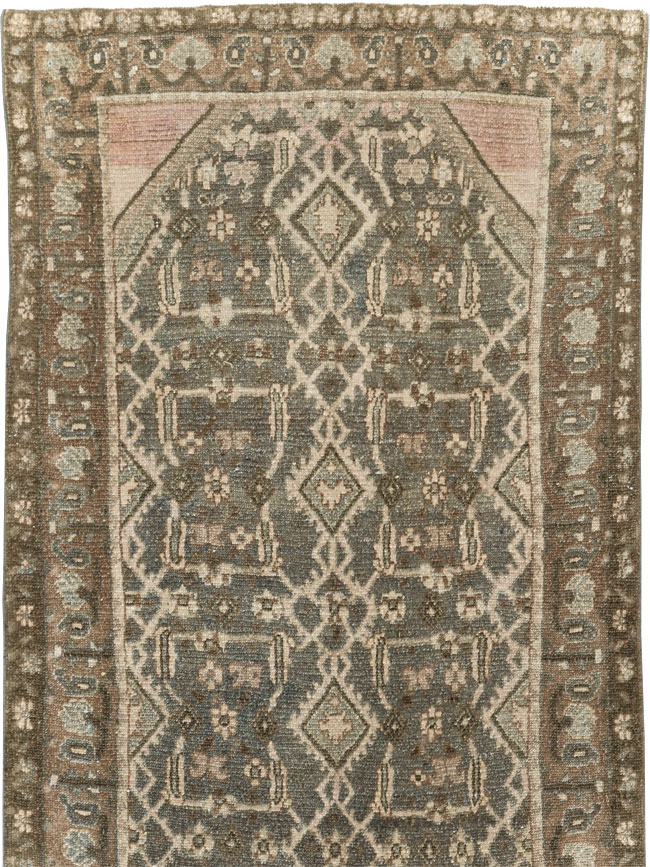Vintage Persian Malayer Runner, No.31233 - Galerie Shabab