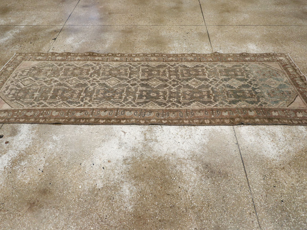 Vintage Persian Malayer Runner, No.31233 - Galerie Shabab
