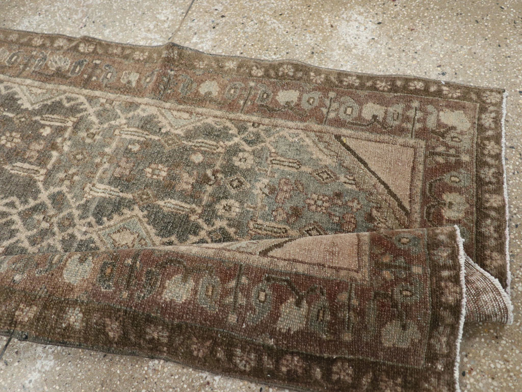 Vintage Persian Malayer Runner, No.31233 - Galerie Shabab