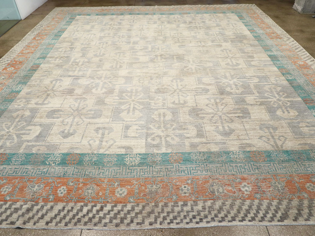 Modern East Turkestan Khotan Oversize Carpet, No.31235 - Galerie Shabab