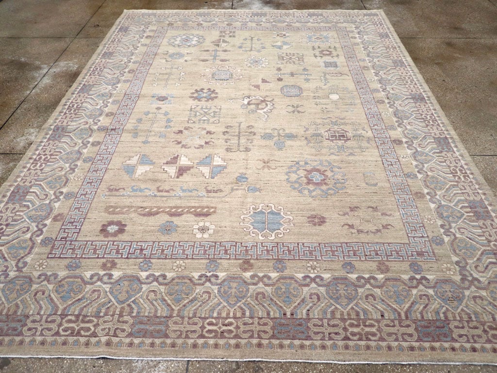 Contemporary East Turkestan Khotan Room Size Carpet, No.31237 - Galerie Shabab