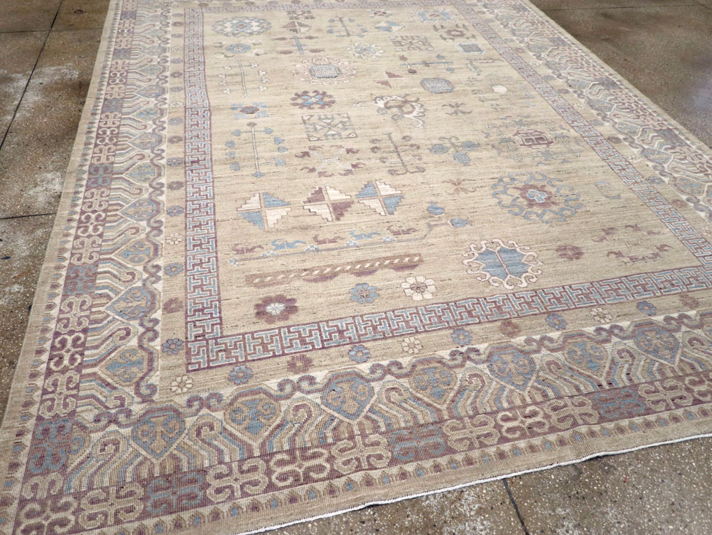 Contemporary East Turkestan Khotan Room Size Carpet, No.31237 - Galerie Shabab