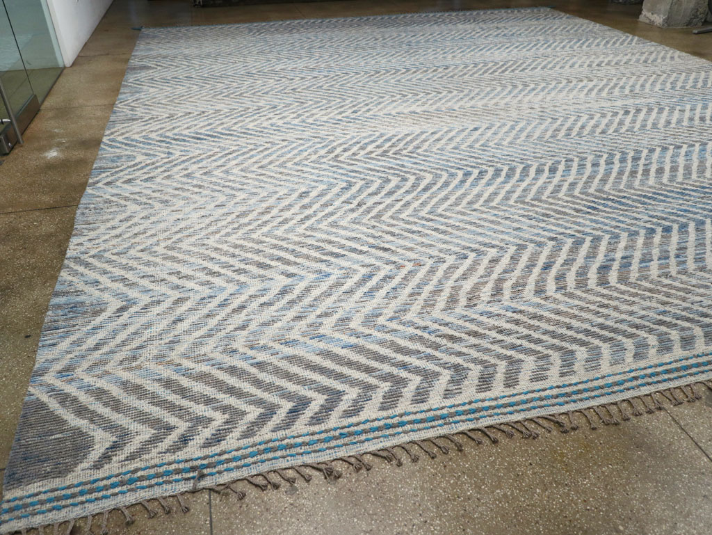 Modern Turkish Flatweave, No.31240 - Galerie Shabab