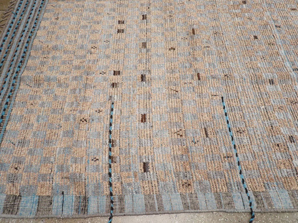 Moroccan Inspired Contemporary Turkish Long and Narrow Carpet, No.31242 - Galerie Shabab