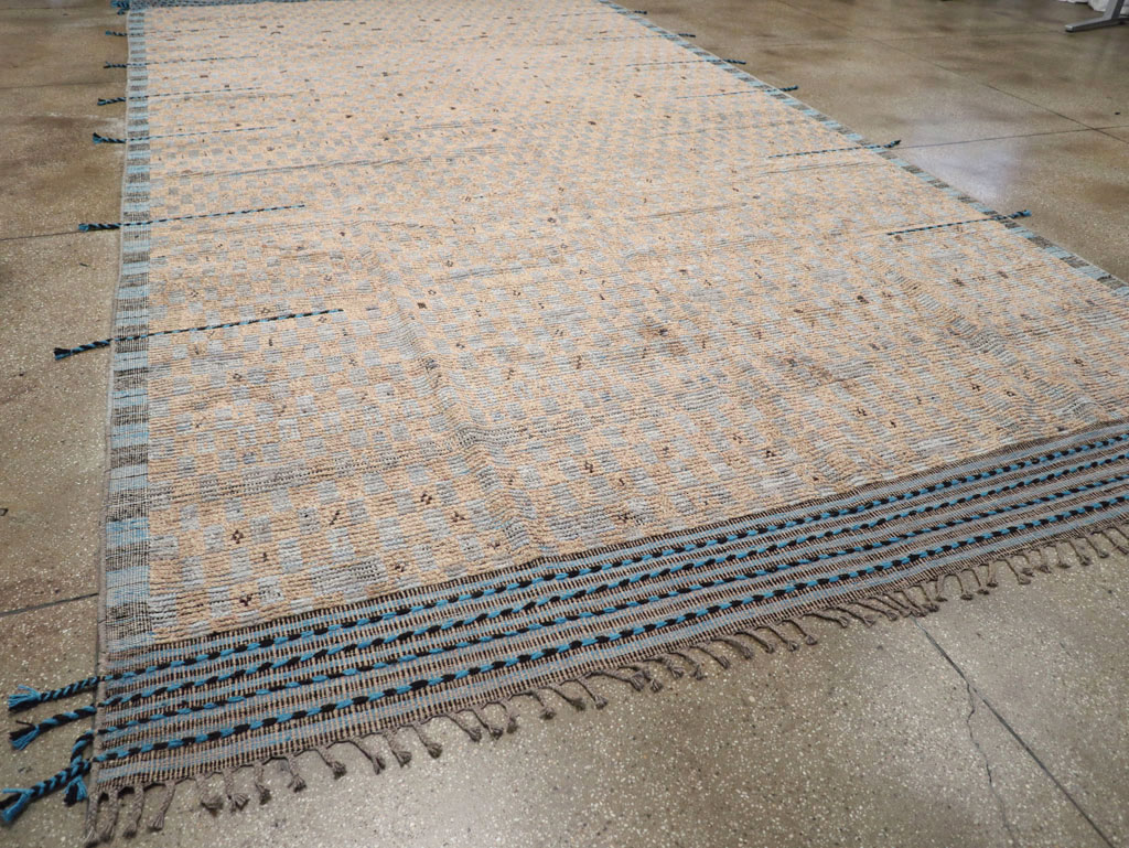 Moroccan Inspired Contemporary Turkish Long and Narrow Carpet, No.31242 - Galerie Shabab