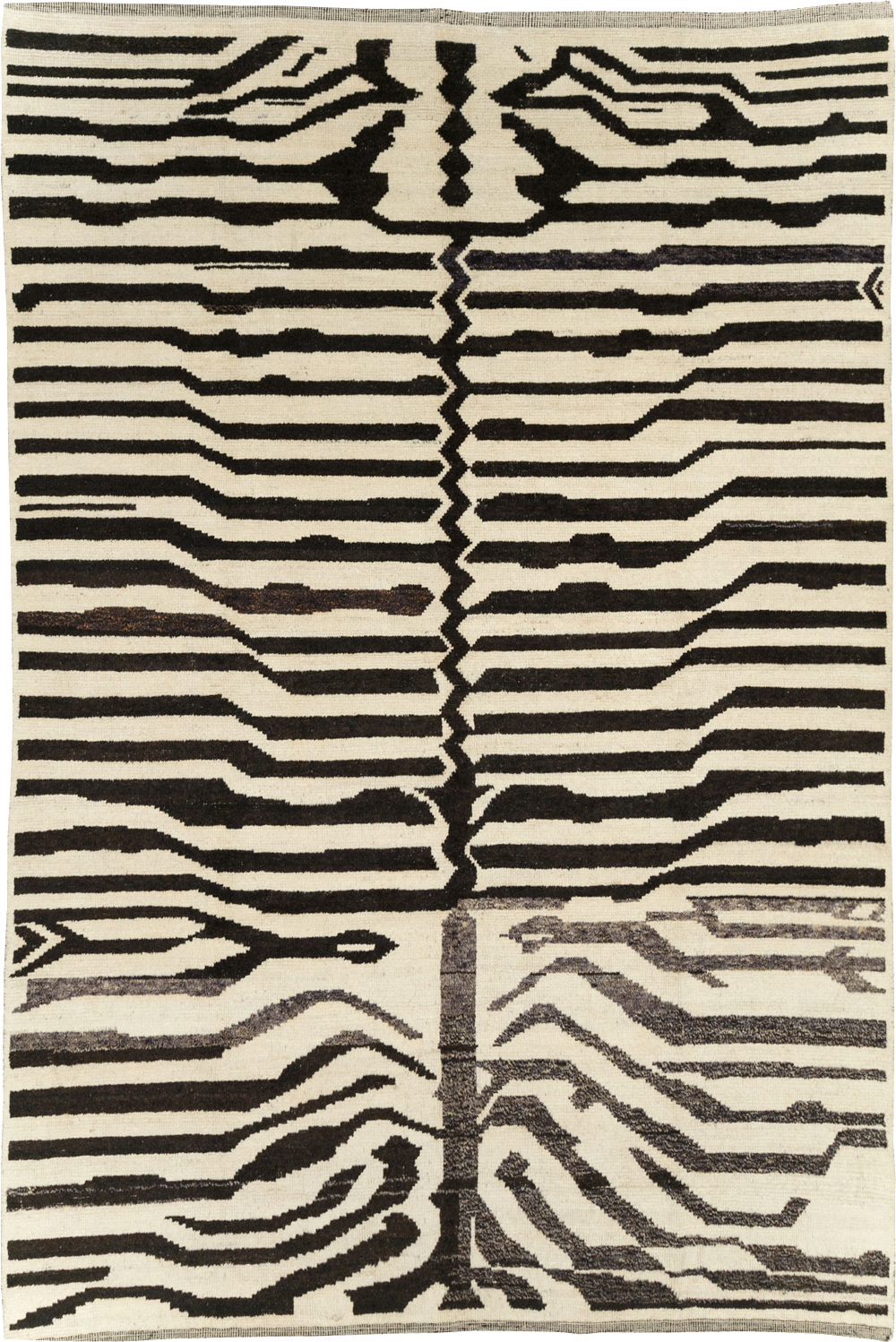 Contemporary Turkish Zebra Print Room Size Carpet, No.31243 - Galerie Shabab