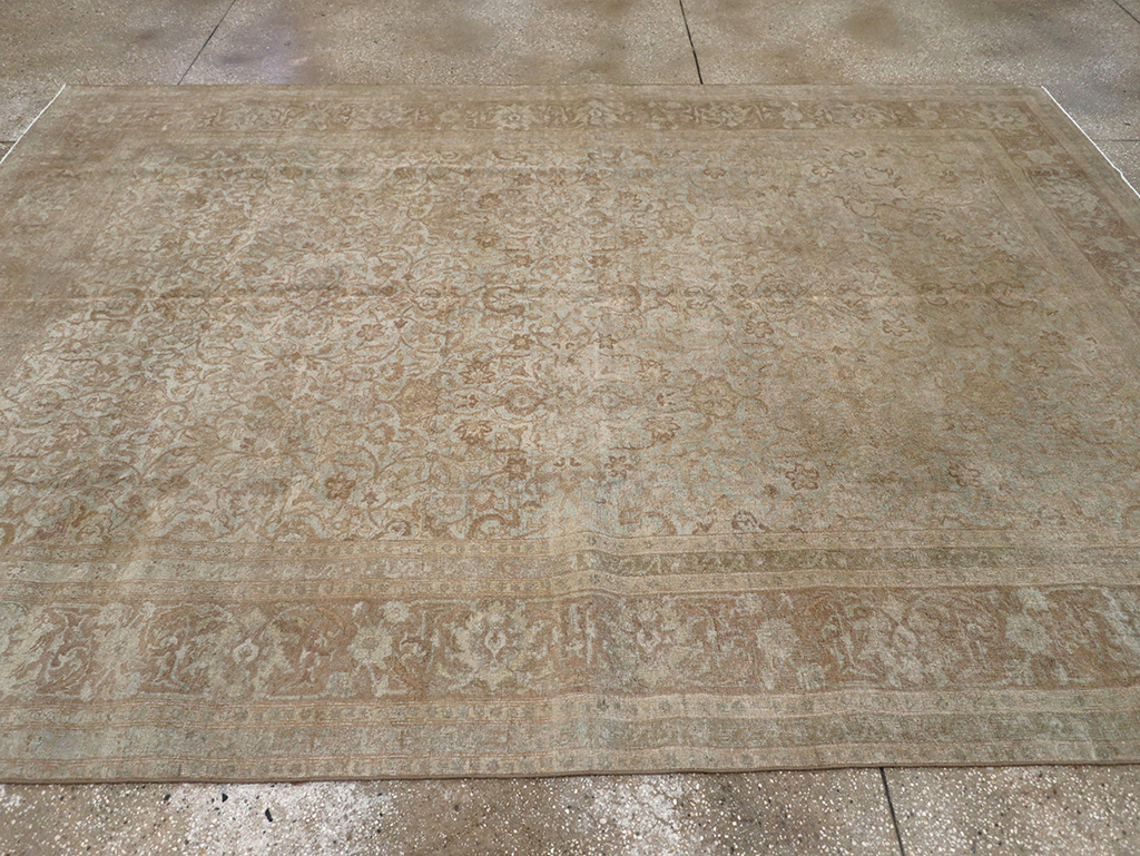 Vintage Persian Tabriz Accent Carpet, No.31246 - Galerie Shabab