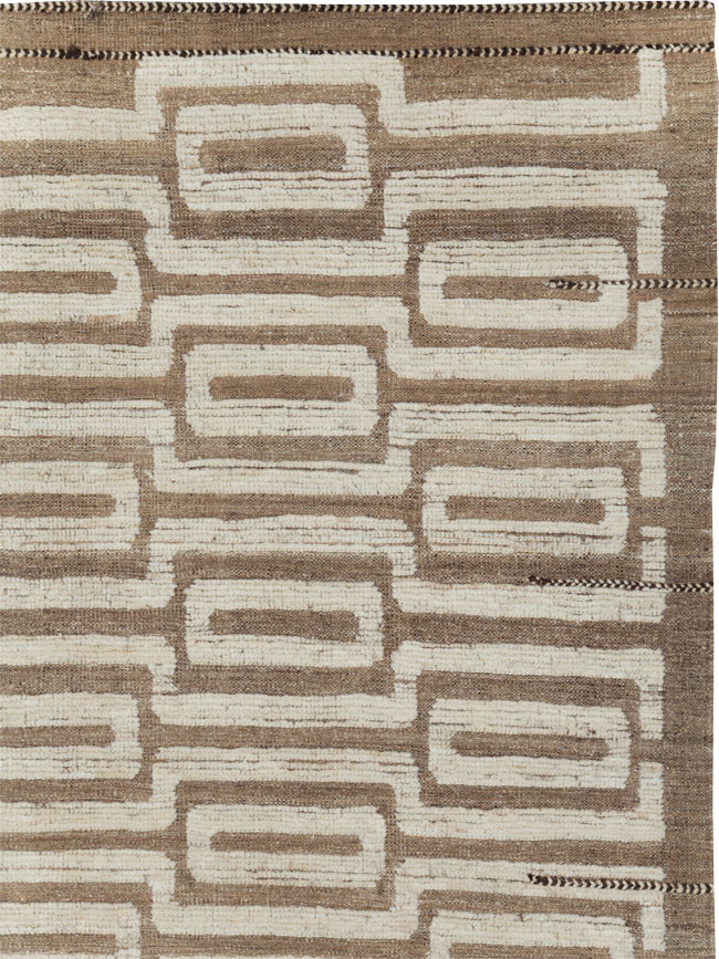 Moroccan Inspired Contemporary Turkish Room Size Carpet, No.31249 - Galerie Shabab