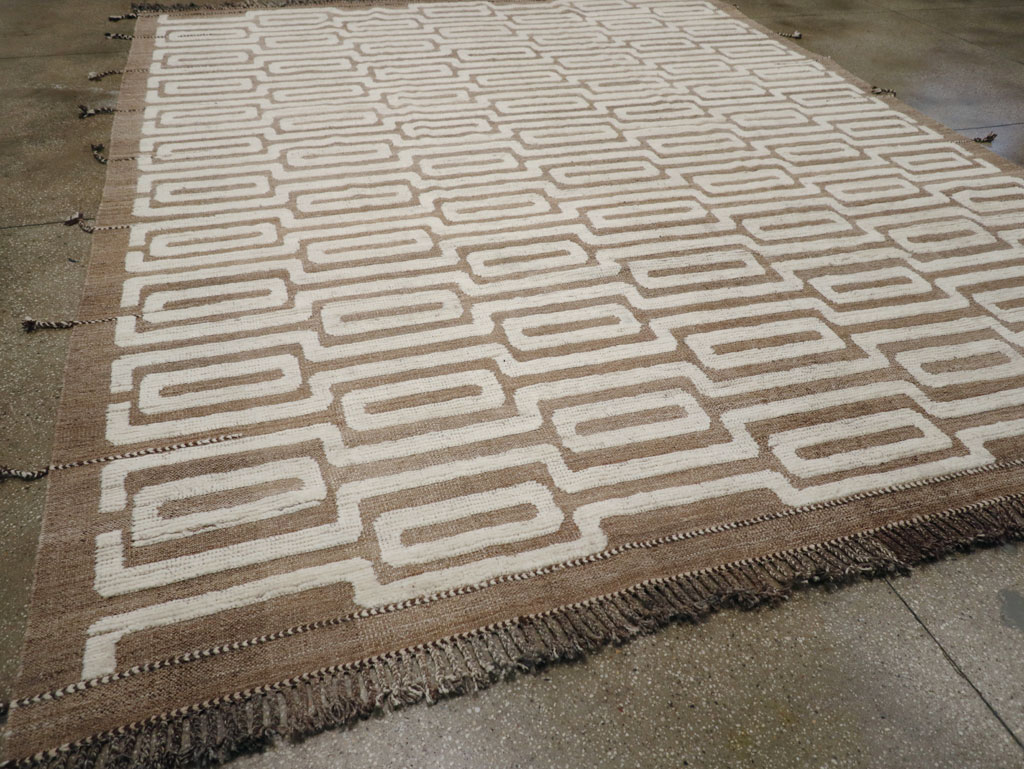 Moroccan Inspired Contemporary Turkish Room Size Carpet, No.31249 - Galerie Shabab
