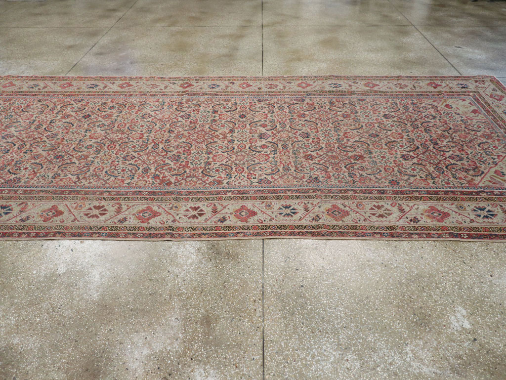 Antique Persian Fereghan Long and Narrow Gallery Carpet, No.31251 - Galerie Shabab