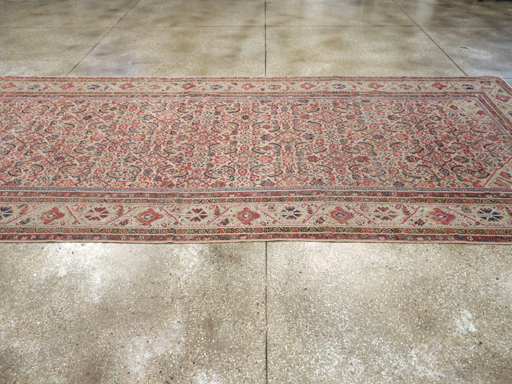 Antique Persian Fereghan Long and Narrow Gallery Carpet, No.31251 - Galerie Shabab