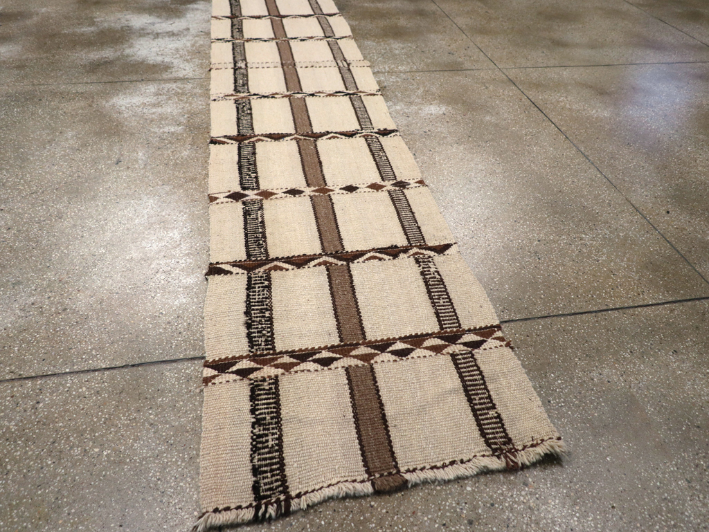 Vintage Turkish Flatweave Tribal Runner, No.31254 - Galerie Shabab