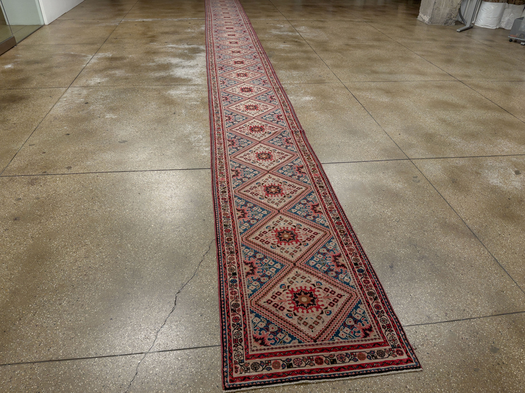 Vintage Persian Hamadan Long Runner, No.31256 - Galerie Shabab