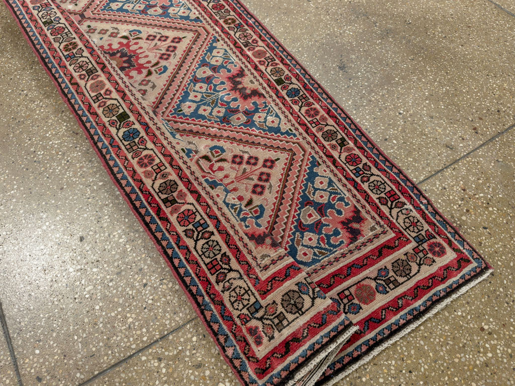 Vintage Persian Hamadan Long Runner, No.31256 - Galerie Shabab