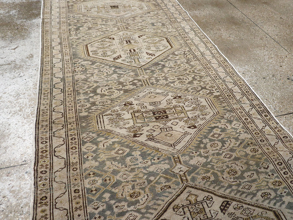 Vintage Persian Malayer Runner, No.31257 - Galerie Shabab