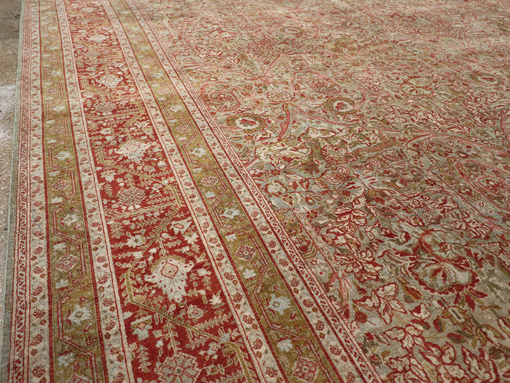 Antique Persian Tabriz Large Carpet, No.31263 - Galerie Shabab